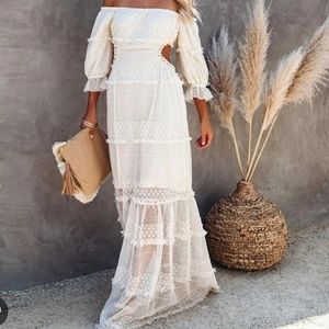 Vici Boho chic dress, size Large in off white